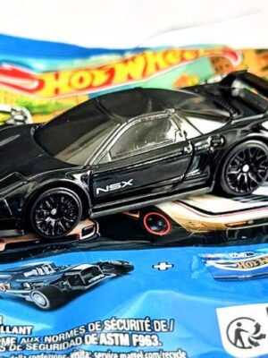Hot wheels 2026 Mystery models series  2 chase - 1 of 10 - 1990 Acura NSX black CFH16