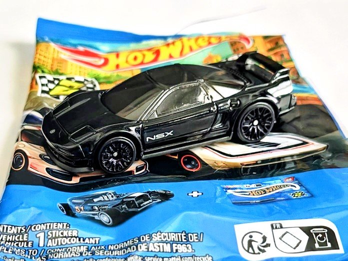 Hot wheels 2026 Mystery models series 2 chase - 1 of 10 - 1990 Acura NSX black CFH16