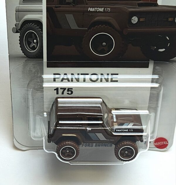 Hot wheels 2026 Silver Series Pantone mix B - 6 of 6 1967 Ford Bronco maroon w/metal base JKY65