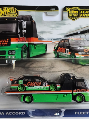 2026/09/1000022122-1.png Hot Wheels 2024 #65 Team transport 1996 Honda Accord and Fleet Street green Castrol HRV46