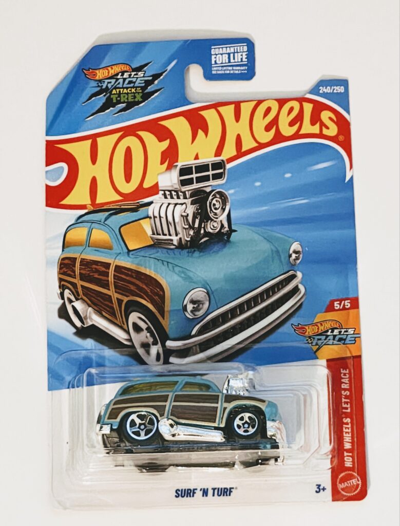 Hot wheels 2026 Hot wheels let's Race 5 of 5 Surf N Turf blue JJK61